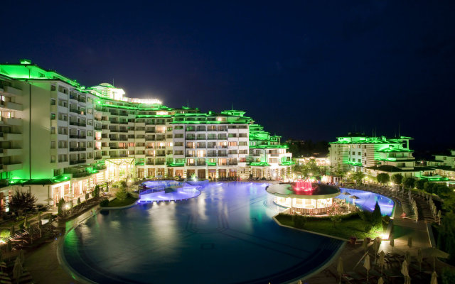 Emerald Beach Resort & SPA