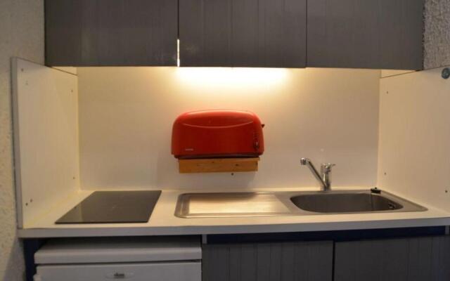 Appartement Les Menuires, 1 pièce, 2 personnes - FR-1-452-264