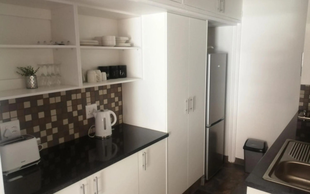 24 Onvrey Guest House