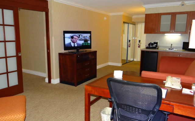 Doubletree by Hilton Monroe Township Cranbury