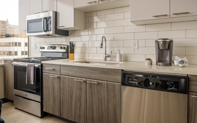 FRONTDESK Flashcube Apts Downtown Kansas City