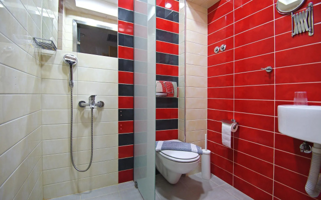 Principal New Leisure Hotel