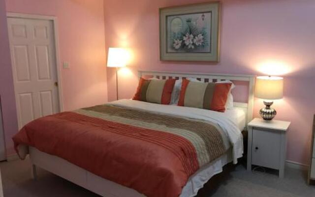 Mountain View Two Bedroom Suite