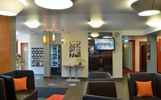 B&B Hotel Frankfurt-Niederrad