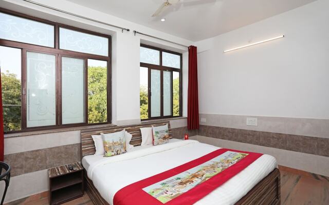 OYO 10610 Anand Guest House