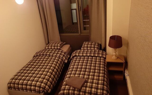 Diamond Bourse Apartments