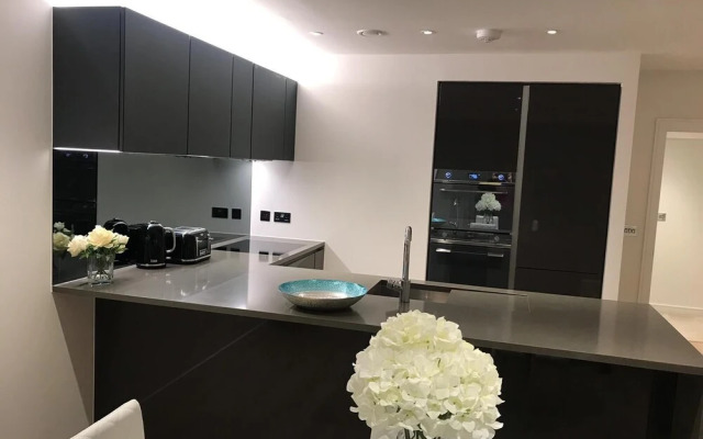 Kew Bridge Apartments