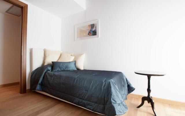 The Lion's House APT3
