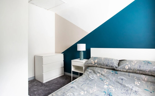 Fully Refurbished North Belfast Home 3