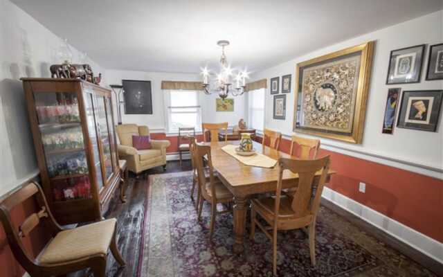 Frush Farm Bed & Breakfast