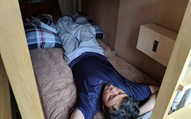 Ekimae House Samaru Hostel