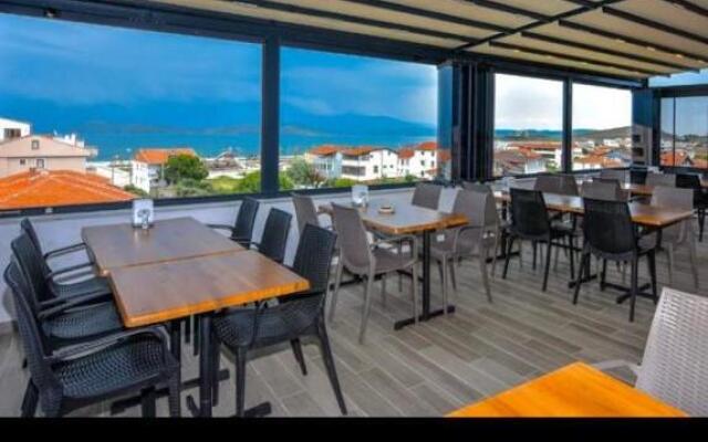 Lavinia Otel Avsa