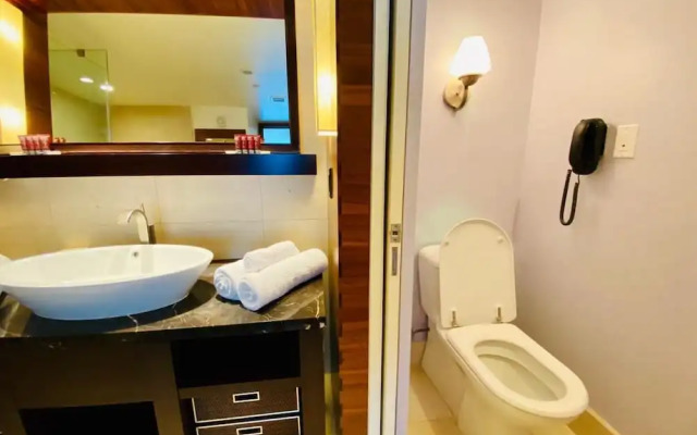 Carillon Miami Beach Private Suites