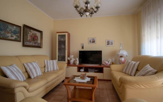 Three-bedroom Family apartment