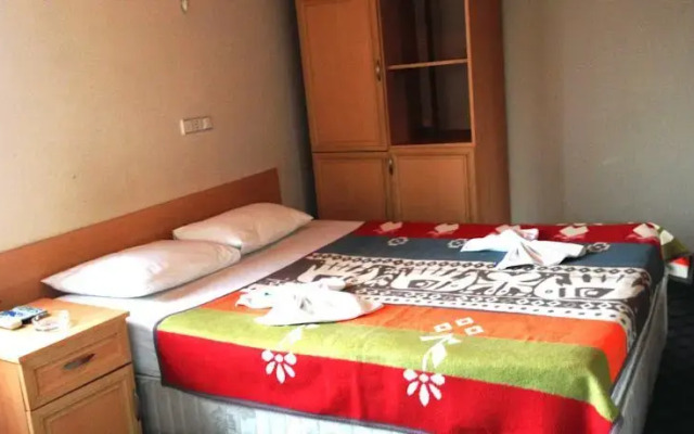 Oscar Hotel