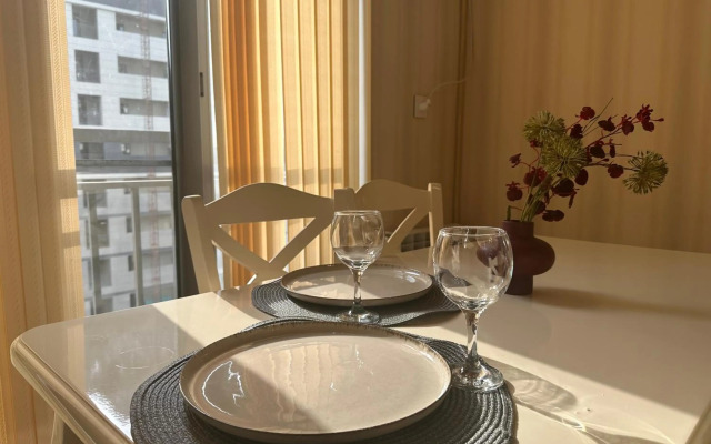 Pilot Heyat Residence Apartments, 28 may