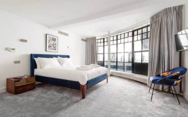 Leicester Square 3Br Penthouse W/ Terrace & Lift