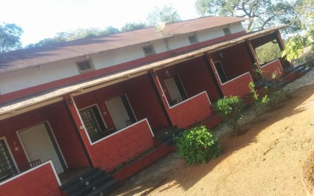 Aaram Lodging & Boarding