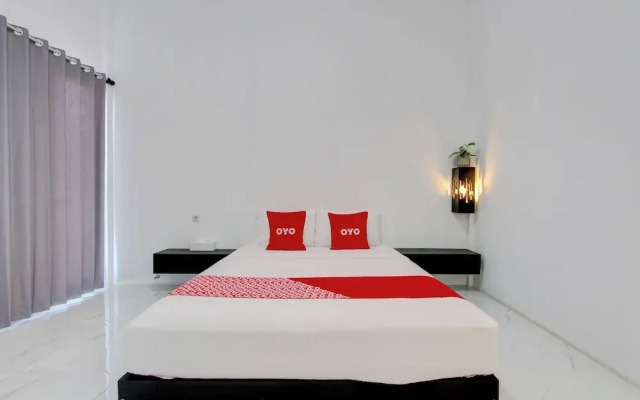 OYO 93885 D'harjo Guesthouse