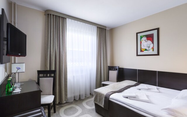 Hotel Picaro Żarska Wieś Południe