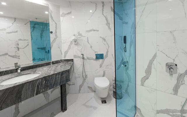 Best Western Plus Premium Inn