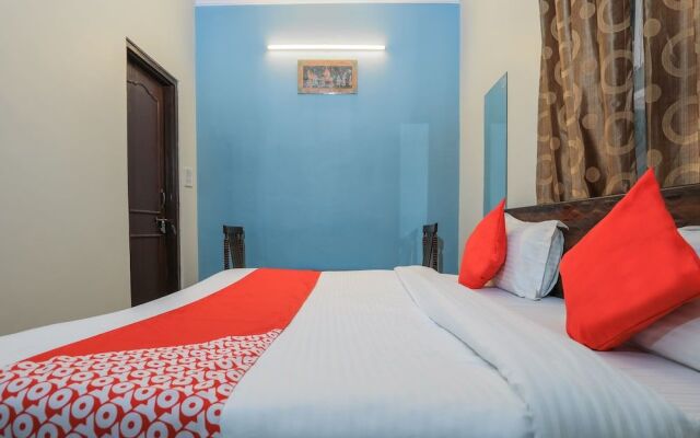 OYO 14911 New Airport Residency