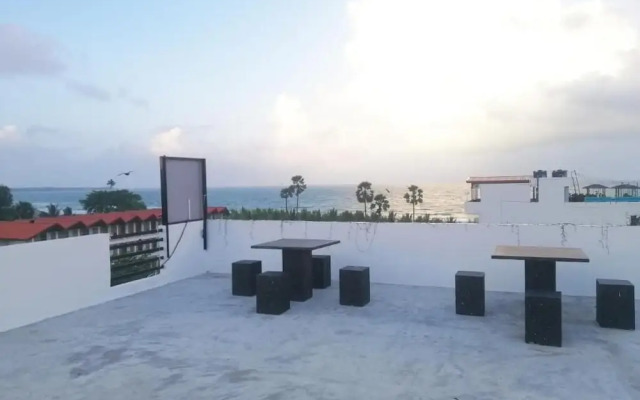 Trinco Star Hotel