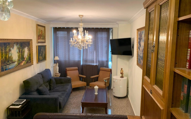 Apartamentos Suites Torr Av América - López de Hoyos