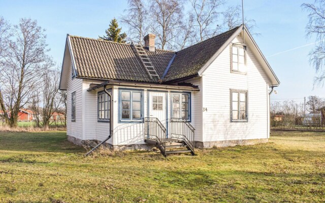 Awesome Home in Löttorp With 3 Bedrooms
