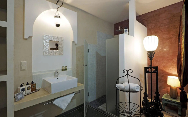 The Rooms Bed & Breakfast