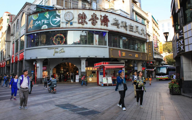 Yuemanyuan International Apartment