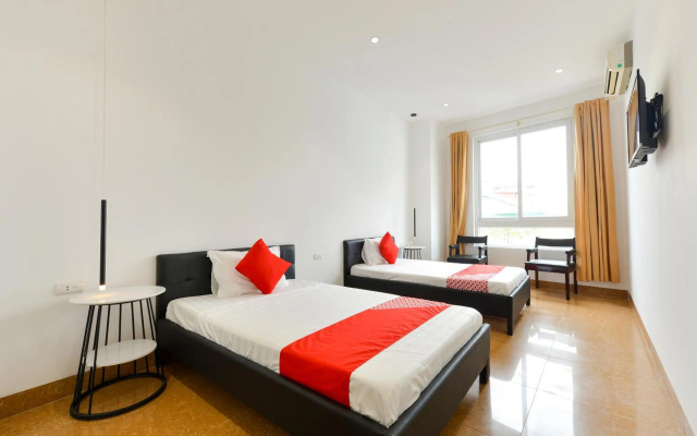 BH Riverside Hotel – Guest Rooms – Hanoi