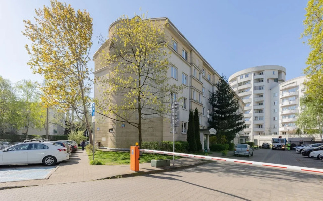 Warsaw Ursynow Studio by Renters