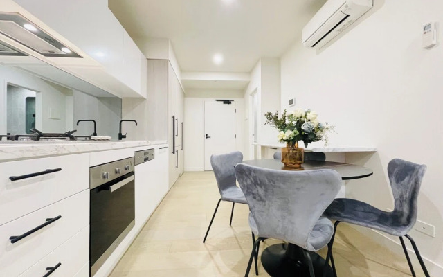 Mega Style Apartments M-City