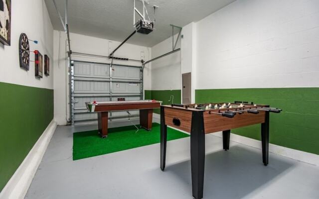 6-Bedroom Villa in Davenport 1622MVD