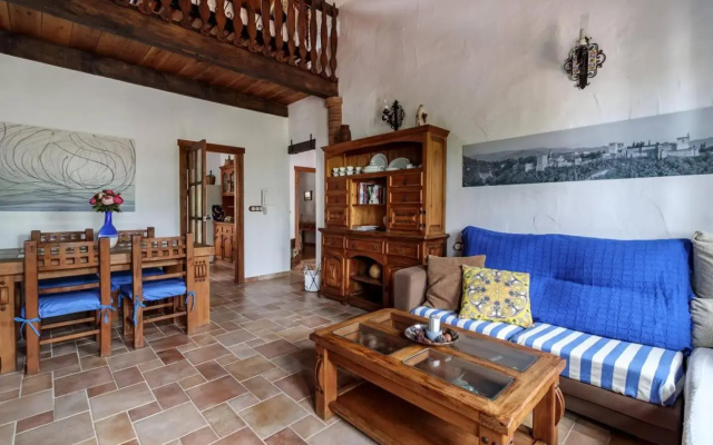 Encantadora casa con piscina privada y chimenea