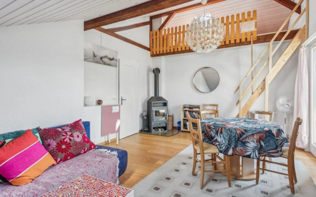 Appartement dans la maison familiale près du lac de Morat-Murten-Fribourg-CH – Guest Rooms – Merlach