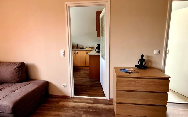 Nap-Hold Apartman