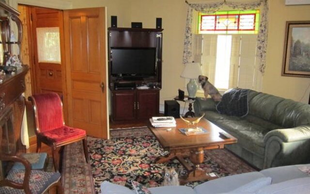 At the Turret Bed & Breakfast