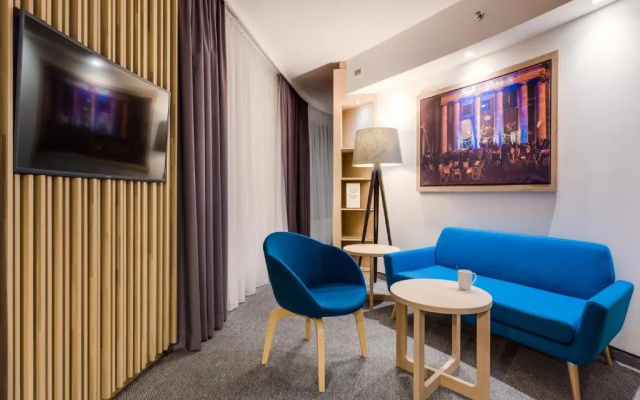 Holiday Inn Warsaw City Centre