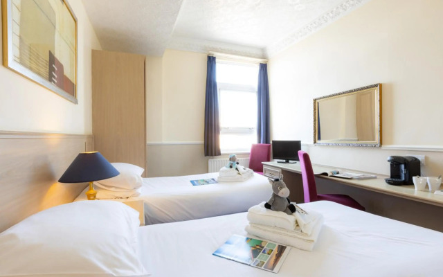 The Caledonian Tower Hotel