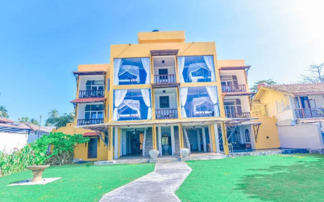Blanca House • Unawatuna Beach Villas