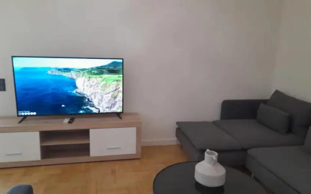 Lycabettus view apartment