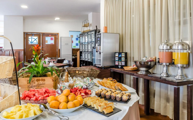 Hotel WOT Sintra Sarrazola
