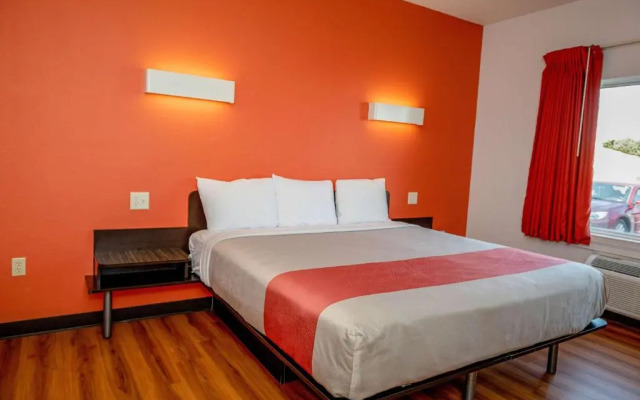 Best Western Crown Inn