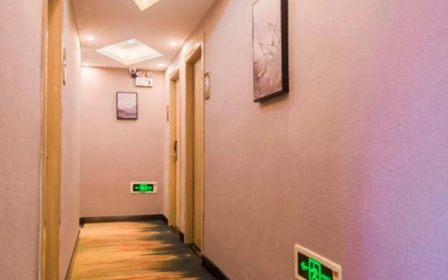 Guiyang Manxiang Hotel (Longdongbao International Airport Longdongbao Airport Subway Station)