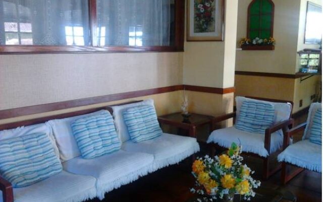 Center Residence Hotel