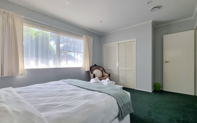 Wonderful Renovated 4BR House - Netflix
