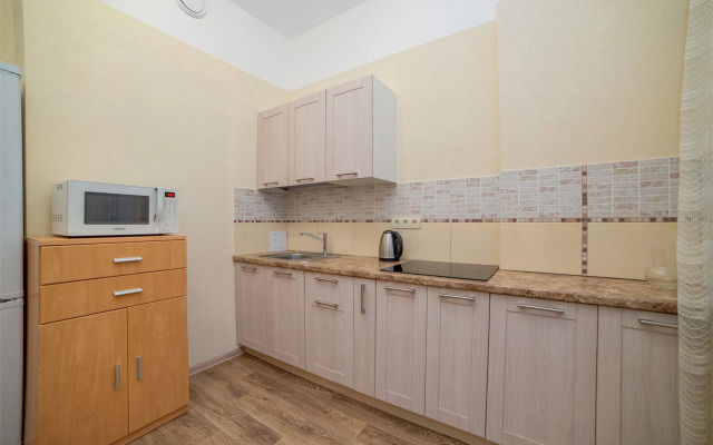 BeGuest на Щорса 53