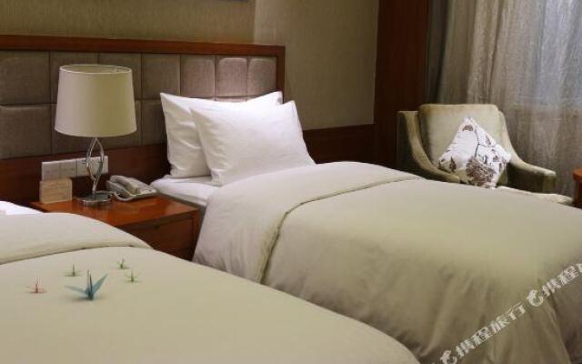 Joyful Hotel